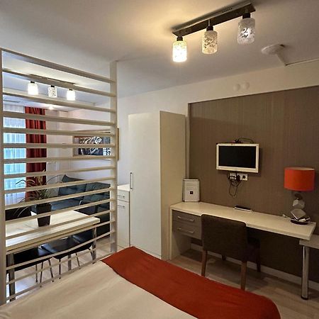 Arwin Hotel Ескишехир Екстериор снимка